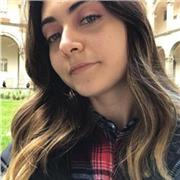 Laureata in lettere moderne disponibile per lezioni private in materie umanistiche italiano, latino, storia e filosofia